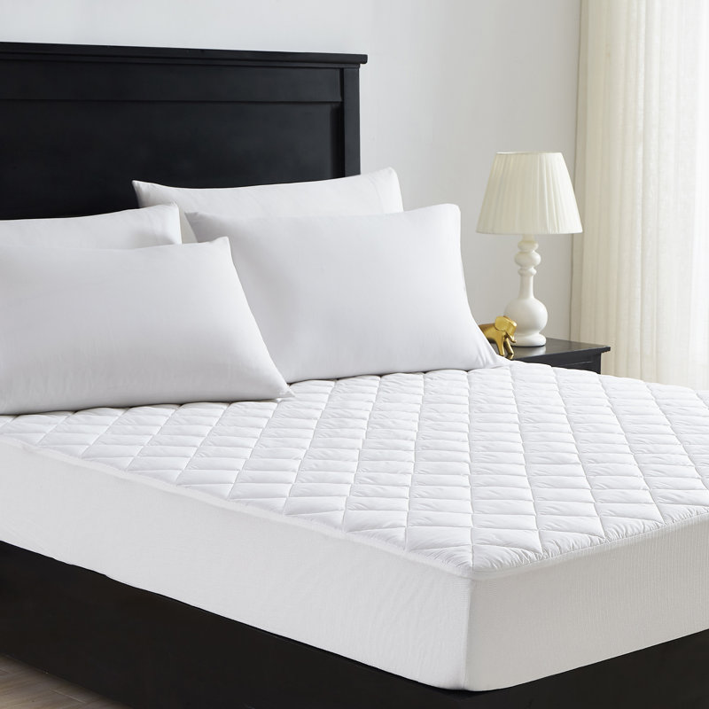Queen White Waterproof Hypoallergenic Mattress Pad