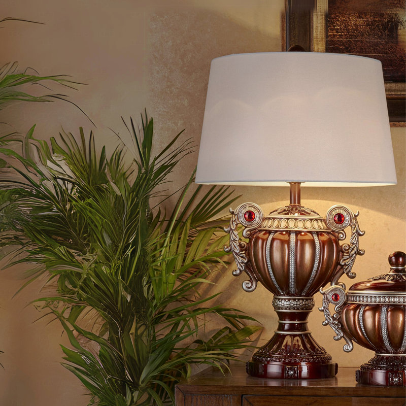 Lampe de table - «Delicata» de 29,5 po de hauteur avec motif en forme d'urne, bronze avec accents argentés