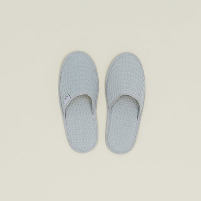 Pantoufles simples en coton gaufré