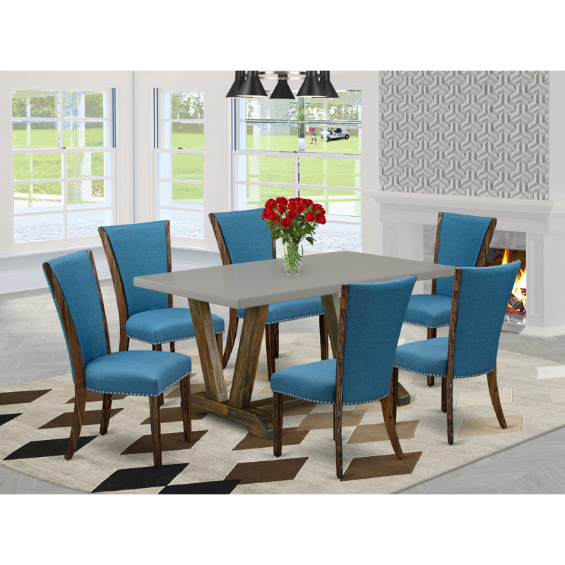 Ensemble de salle à manger moderne 7 pièces comprenant une table rectangulaire en bois avec pieds en V et 6 chaises Parson en lin bleu.
