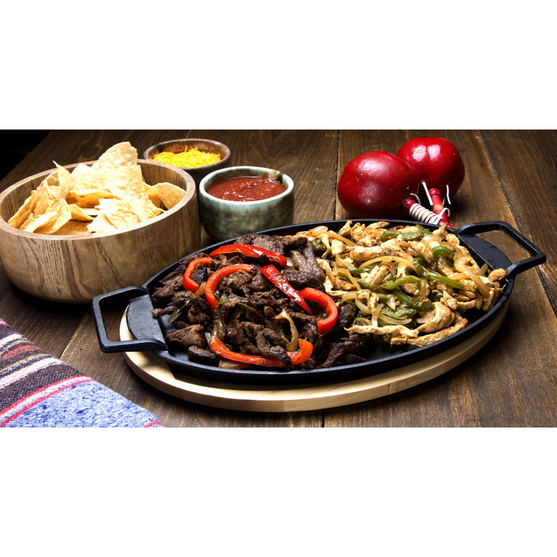Large Black Cast Iron Fajita Pan with Wooden Trivet