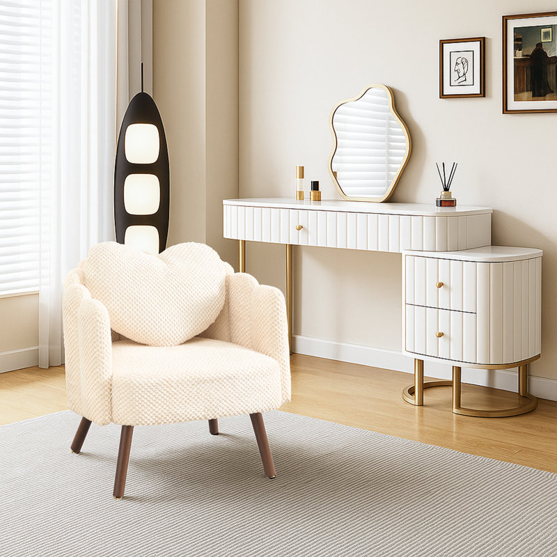  Chaise d'appoint rembourrée Petal, Blanc
