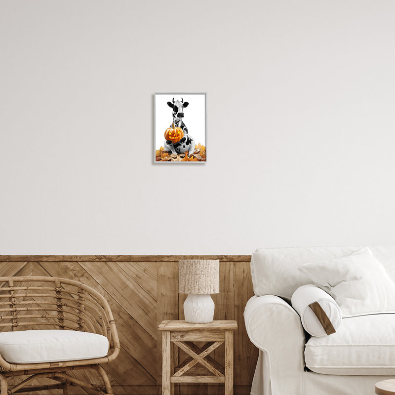 «Cow with Jack-o-Lantern» par Annalisa Latella - reproduction de cadre flottant sur bois, H 14 po x l 11 po x P 1,5 po