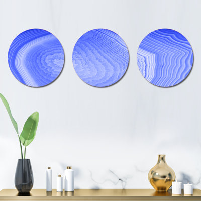 Abstract Wall Decor on Metal