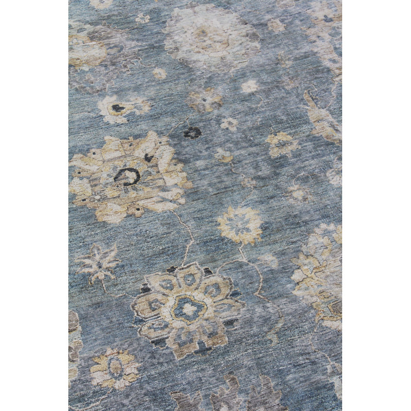 Heirloom Floral Hand-Knotted Wool Light Blue/Gold Area Rug, Rectangle 6' x 9'