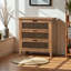 Commode décorative à 3 tiroirs Hintz en bois fini chêne moyen, H 30,95 po x l 29,77 po x P 13,24 po