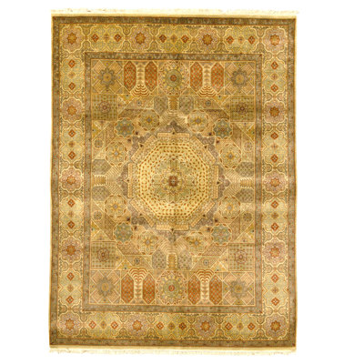Hand Knotted Wool Area Rug in Cream