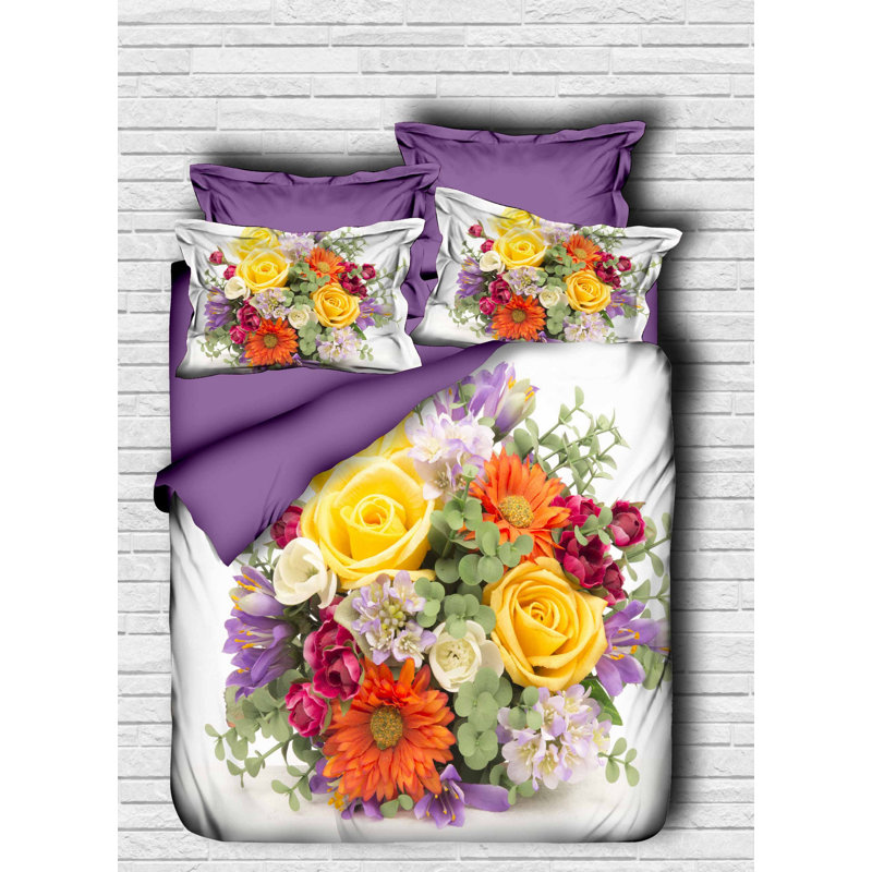 Quayvon Polyester Floral Duvet Cover Set with Pillowcases Included