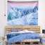 Tapisserie d'hiver au lever du soleil sur la montagne-281689375