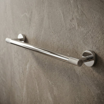 Forward 24” Towel Bar