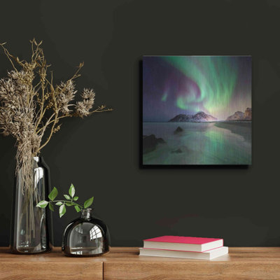 «Northern Lights In The Lofoten Îles Norvège 5» par Luxe Portfolio, art mural en métal