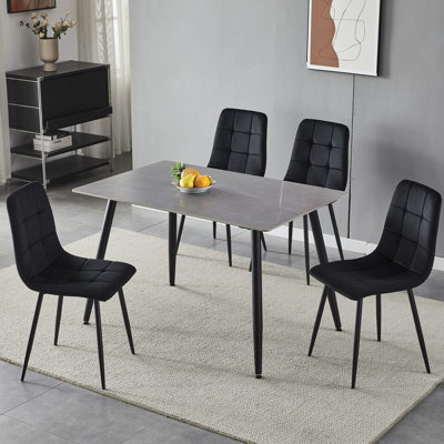 Fulshear 4 - Person Dining Set