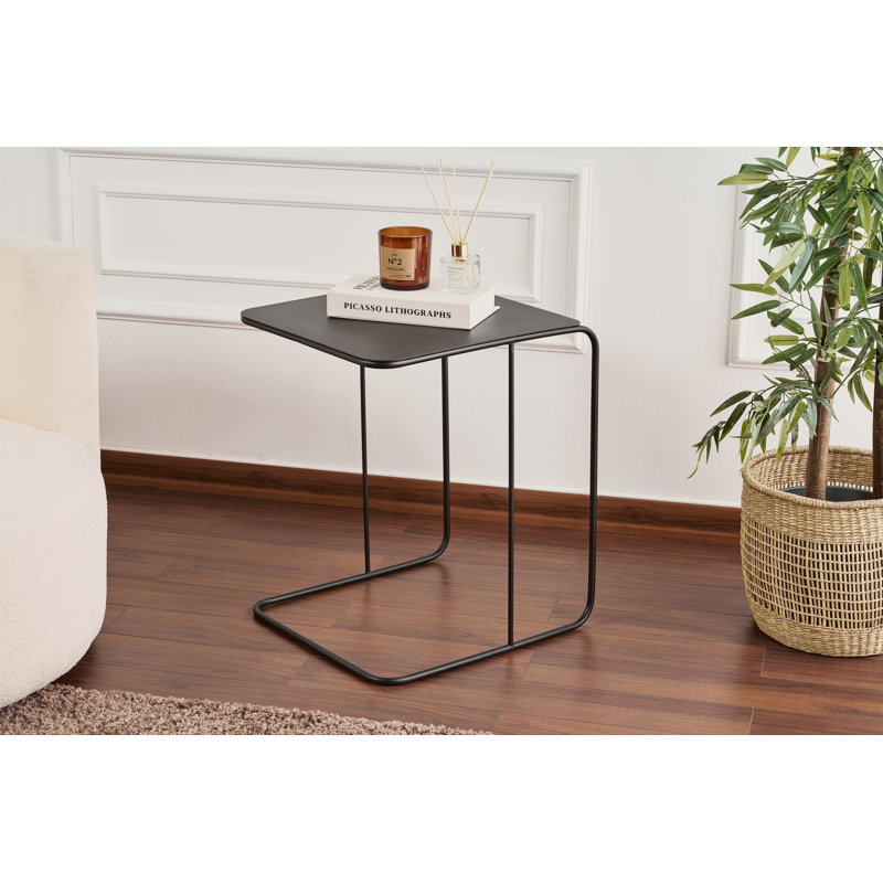 Table d'appoint moderne en métal noir 18,5 po x 18,1 po x 22,4 po | Fabrication 100% métal durable | Design industriel élégant pour le salon et la chambre à coucher | Parfait pour les petits espaces et les décors contemporains
