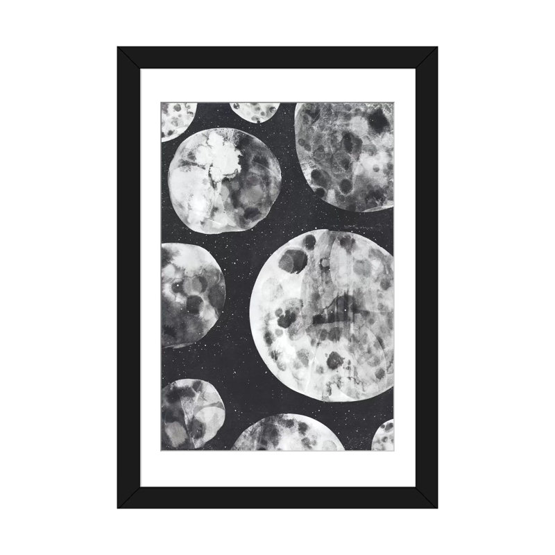 « moons », impression sur toile tendue, H 24 po x l 16 po x P 1 po, Papier d'art encadré noir, Blanc