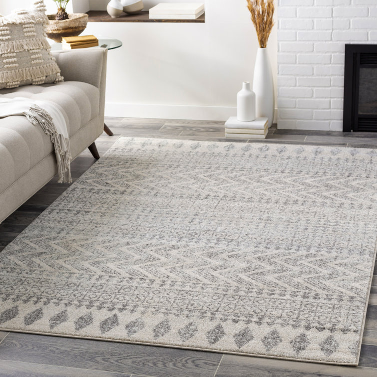 Kioka Chevron Indoor Rug