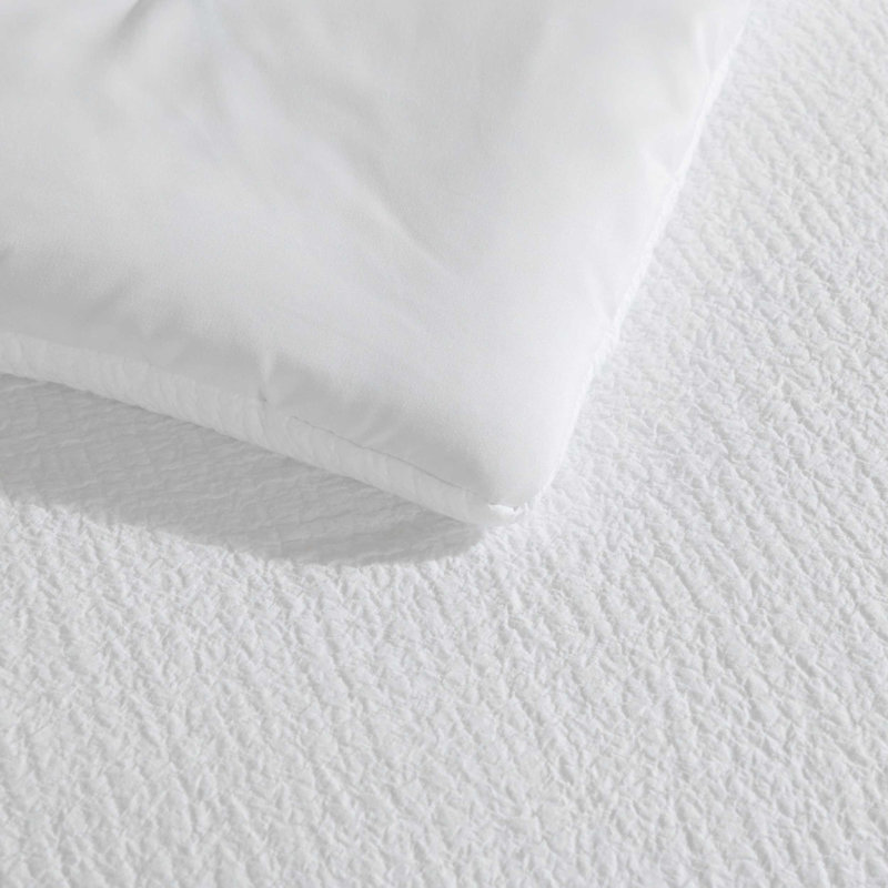 Vera Wang Puckered Texture Cotton White  Comforter Set, King Comforter + 2 King Shams
