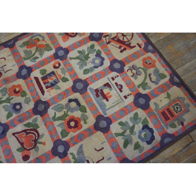Antique American Hooked Rug America Ivory 1930s