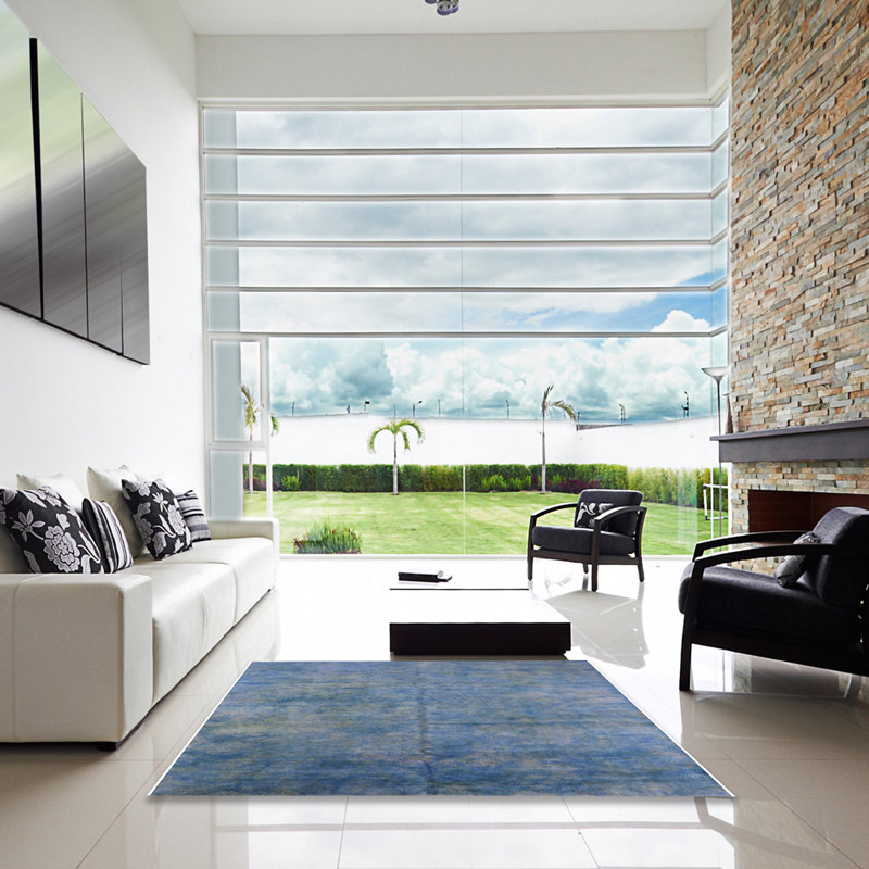 Tapis bleu, Carré 3 pi