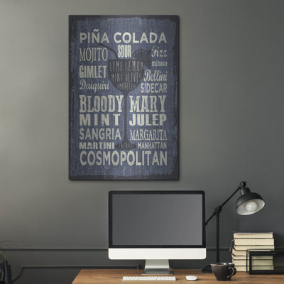  «Cocktail Sign 3» par Erin Clark, art mural en métal, 24 po x 36 po