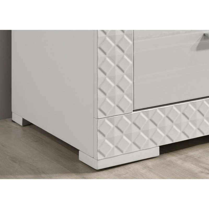 Table de chevet contemporaine blanche ultrabrillante avec 2 tiroirs en métal, glissières latérales, quincaillerie et pieds en bois pour la chambre à coucher