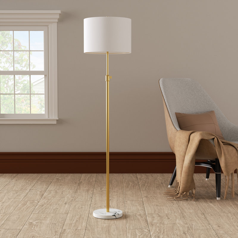 Lampe sur pied traditionnelle en métal à hauteur réglable de 68 po avec base à intensité variable 3 lumières et base en marbre Carmeline