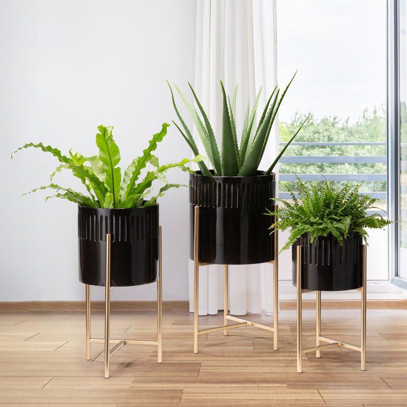 Seay Round Nesting Planter, Black