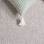 Tapis en jute tissé à la machine de couleur unie en gris clair-252926797