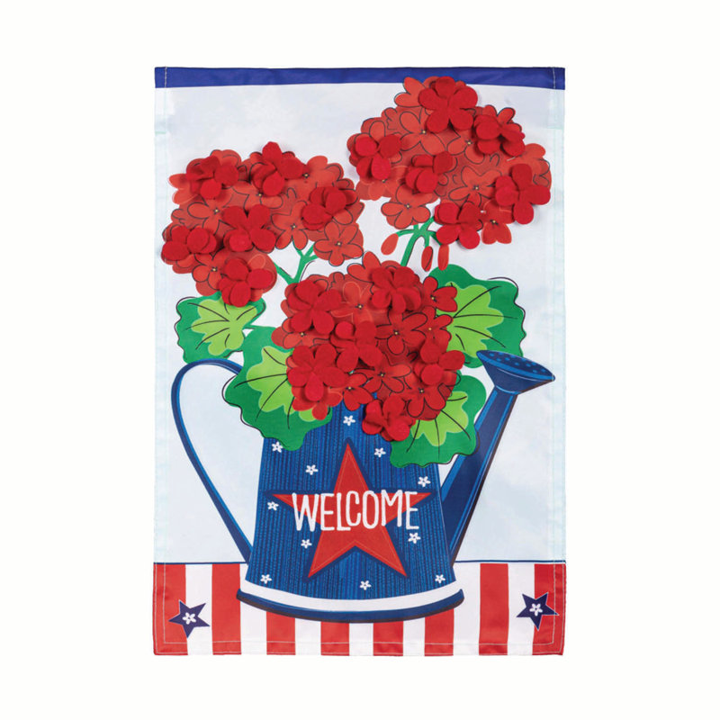 Drapeau de jardin patriotique à géraniums