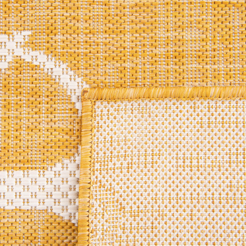 Indoor / Outdoor Rug, Octagon 7'10" x 7'10"