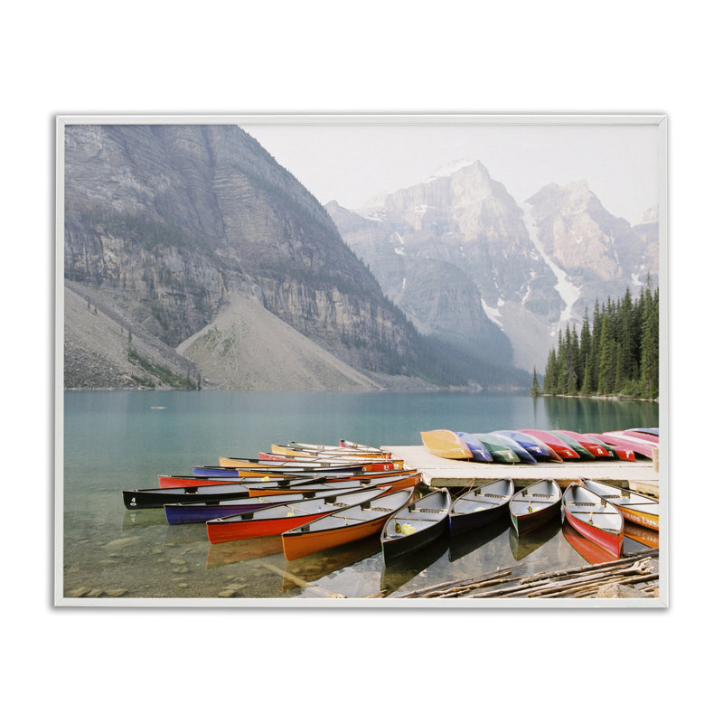 «Cliffside Canoe Dock», estampe numérique par Justine Milton, Estampe numérique encadrée blanc bord de mer, H 11 po x l 14 po