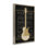 Art mural sur toile à motif de guitare électrique, design par Jennifer Pugh
