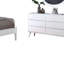 Ensemble de chambre avec grand lit 4 pièces Leyla, commode avec miroir ovale, bois blanc-118445287-118445288-118445284