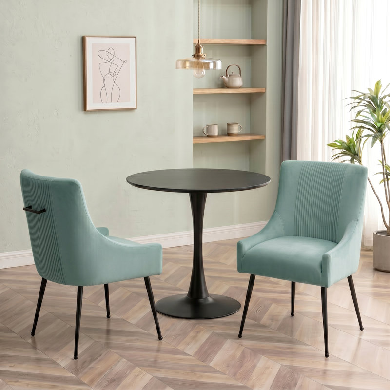 Dinnington Velvet Upholstered Side Chair With Legs, Green