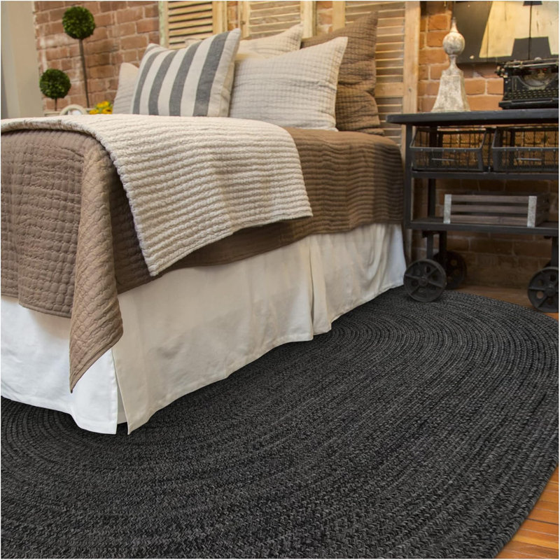  Braided Rug / Washable Indoor/Outdoor Black Rug, Oval 8' x 10'