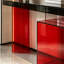 Table console multifonctionnelle en acrylique rouge.-722314318