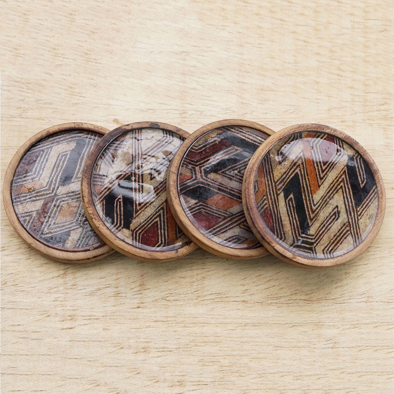 Round 4 Piece Coaster Set