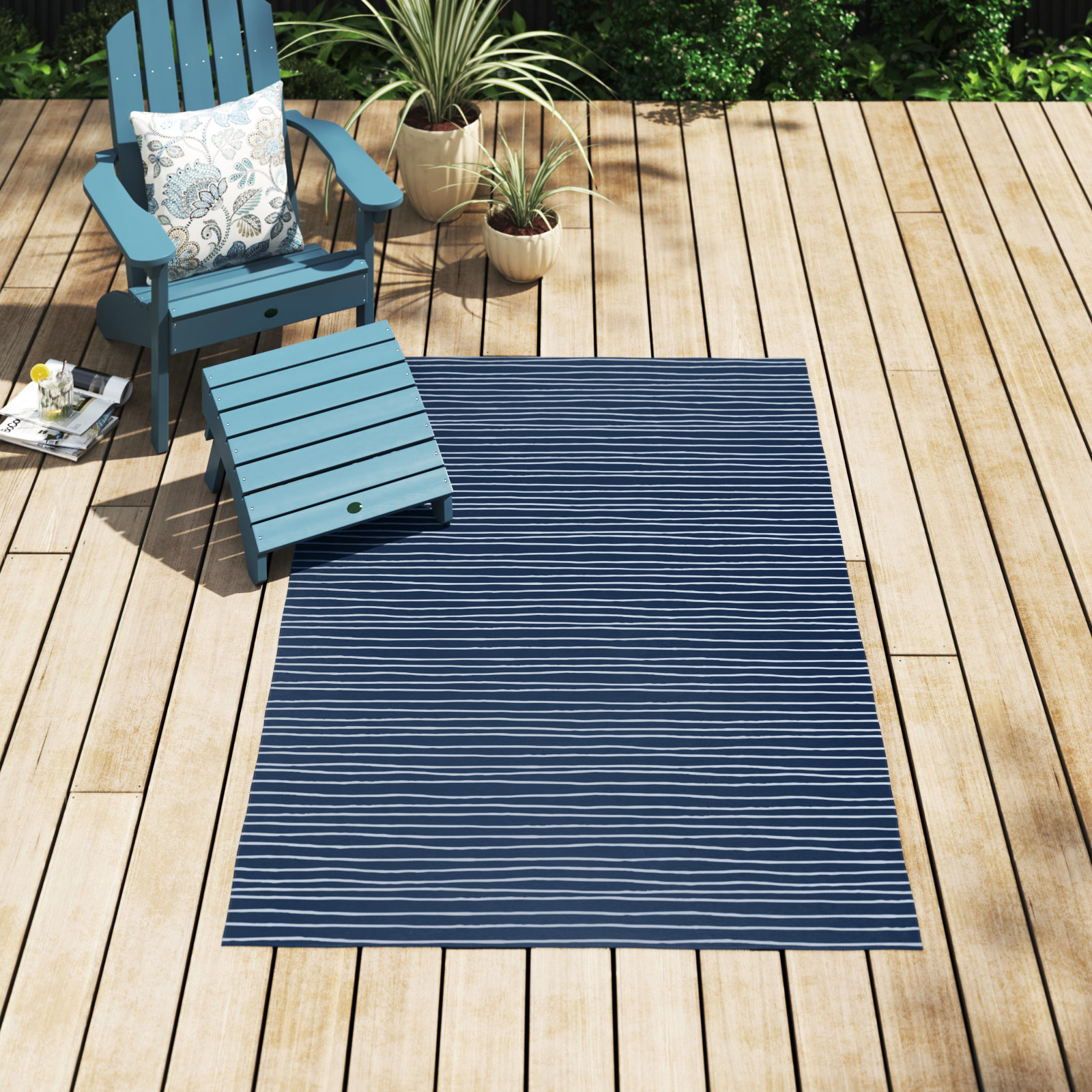 Corrigan Studio Reversible Indoor/Outdoor 100% Recycled Plastic Floor Mat/Rug - Weather, Water, Stain, Fade and UV Resistant - Venice- Gray & White (