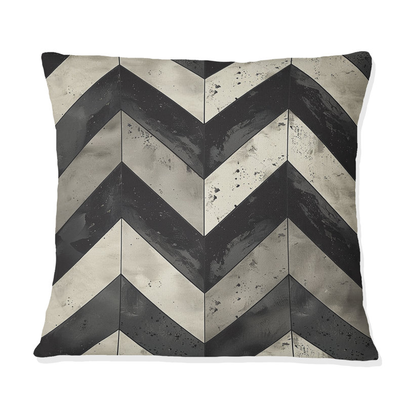 Coussin décoratif beige à motif de chevrons noir V, H 16 po x l 16 po