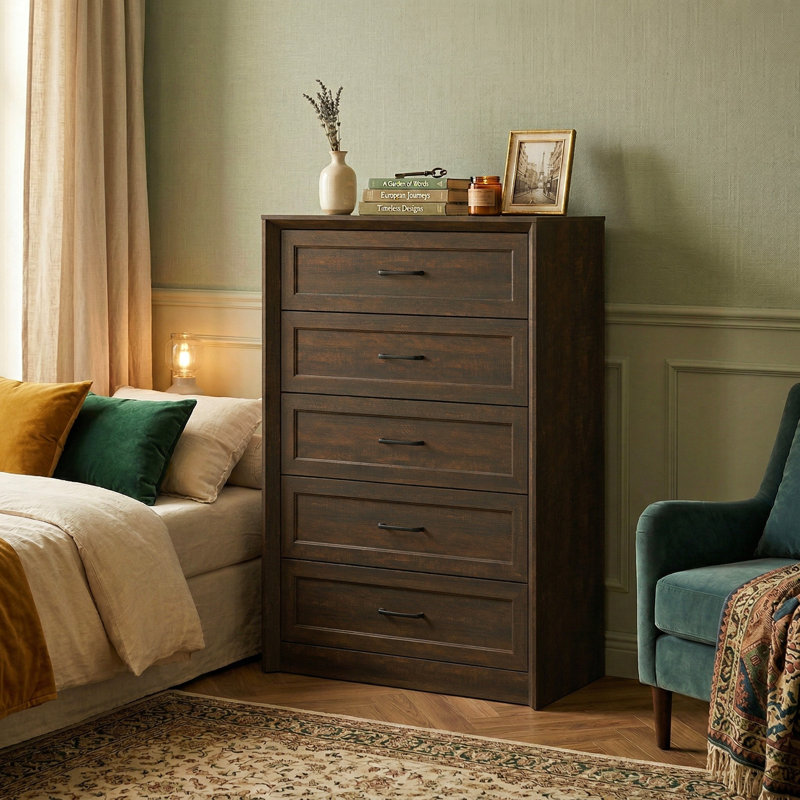 5-Drawer Dresser With Elegent Design, Brown