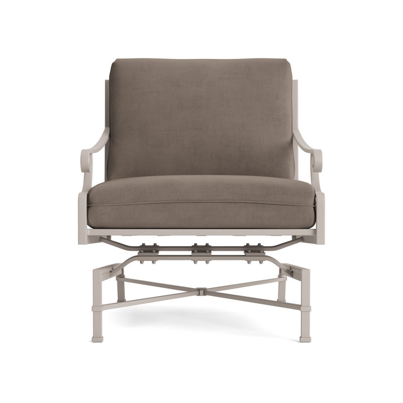 Venetian Outdoor Lounge Chair, Fusion Moccasian, Dove Smooth
