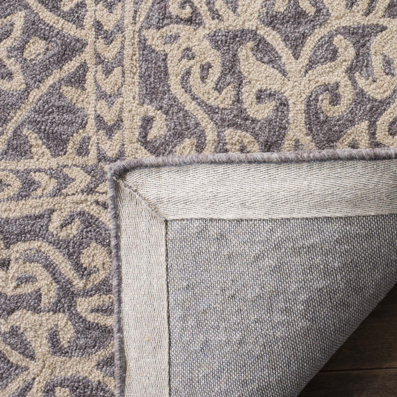 Guzi Suzani Hand Hooked Wool/Cotton Oriental Rug in Grey/Beige, Round 5' 