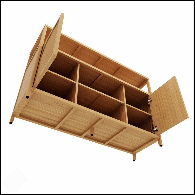 Buffet élégant en bambou avec beaucoup de rangement, parfait pour organiser et rehausser le décor de la salle de bain.