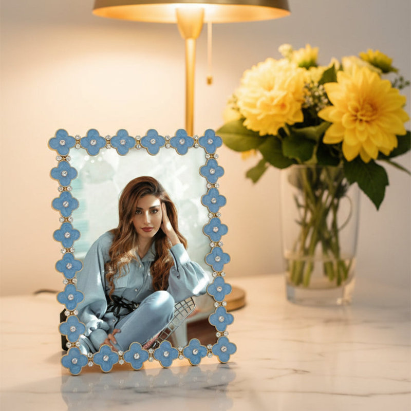 Clover Rectangle Picture Frame