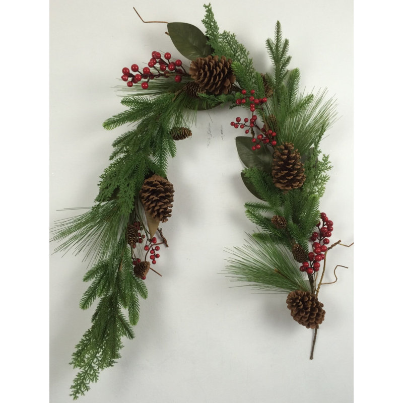 Guirlande 6 'Baies and Pinecones