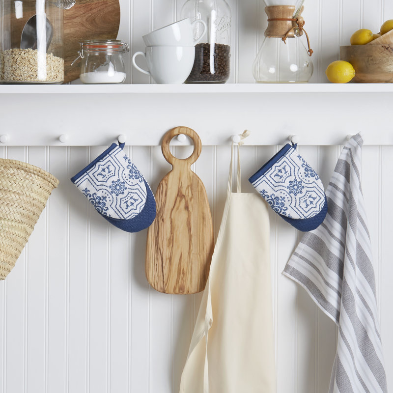Martha Stewart 2-Piece Oven Mitt Set