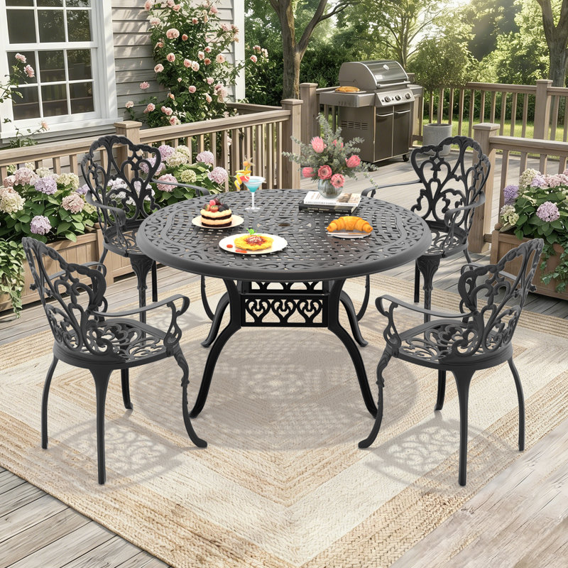 Ensemble repas d'extérieur de couleur aléatoire, P 22,05 po x l 21,65 po x H 35,83 po, 4