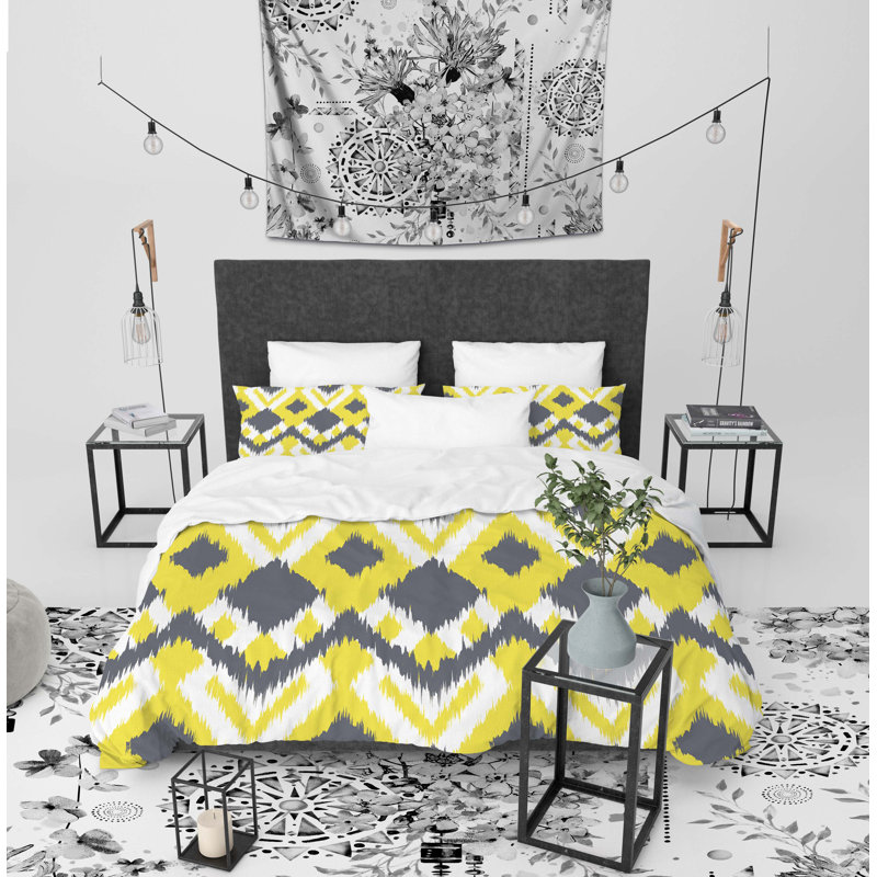 Ikat Polyester Twill Duvet Cover, Queen Duvet Cover + 2 Pillow Cases