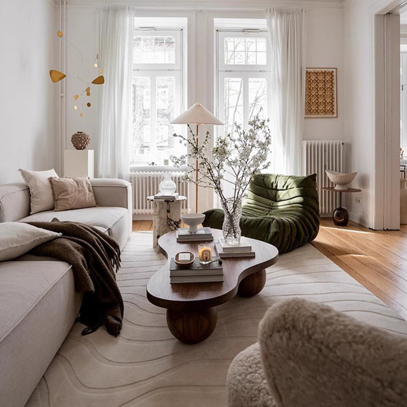 French-Style Vintage Coffee Table | Elegant & Timeless