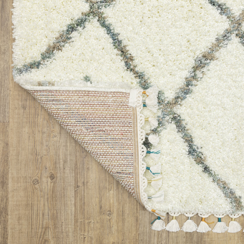 Performance Geometric Indoor Rug, Rectangle 5'3" x 7'6"