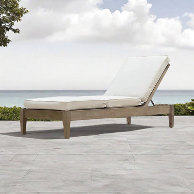 Outdoor courtyard leisure recliner